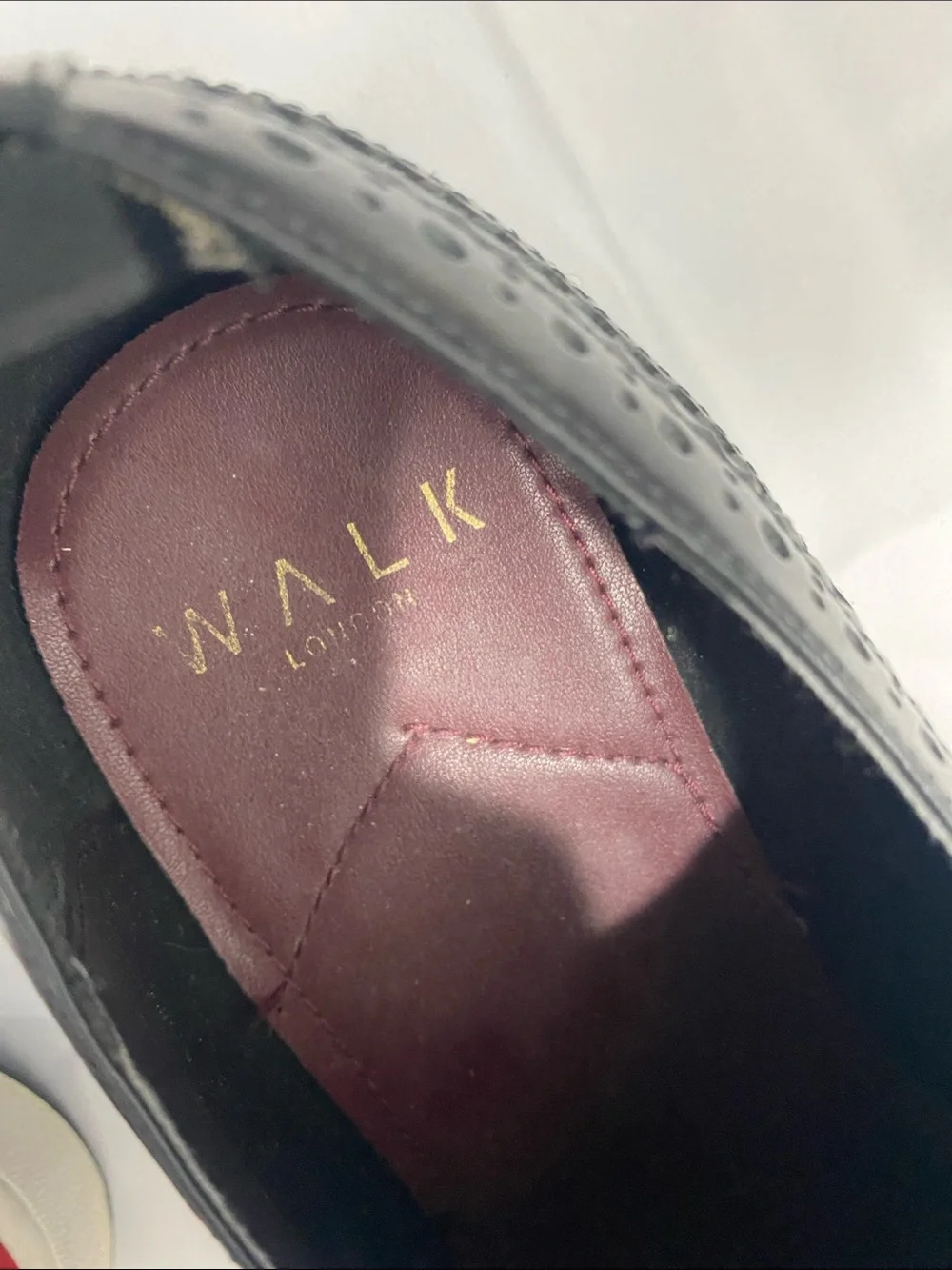 Brochu Walker Black Leather Wingtip Derby Shoes